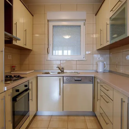 וילה Kuca- Eva שירוקי ברייג'